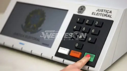 MINISTRO DO STF MANDA AMPLIAR HORÁRIO DE VOTAÇÃO PARA 19H 